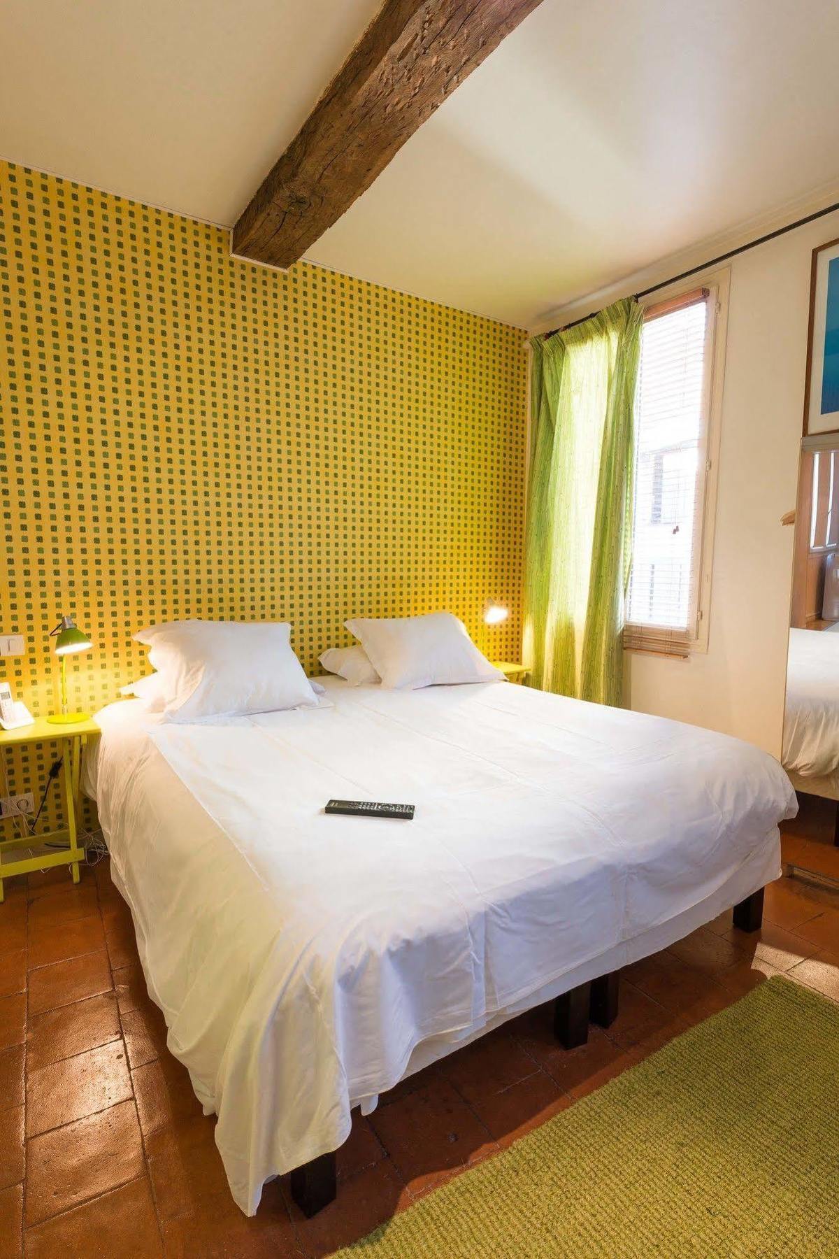 Europe Hotel Кастр Экстерьер фото